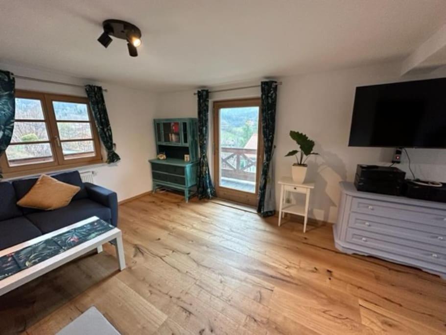 Charmante Farbenfrohe Wohnung Fuer Zwei Fischbachau Exteriér fotografie